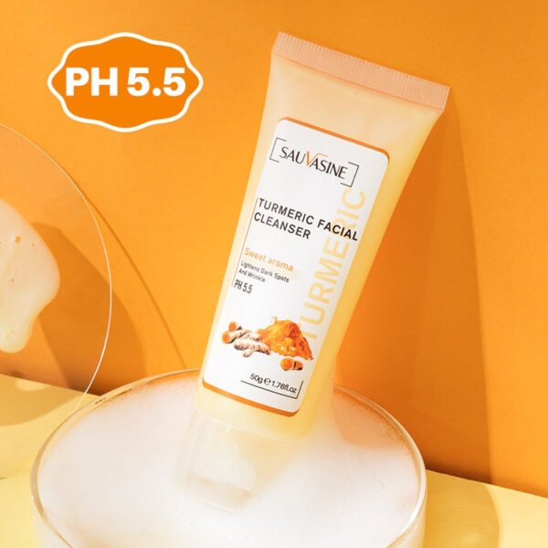 Turmeric Foam Cleanser Whitening Moisturizing